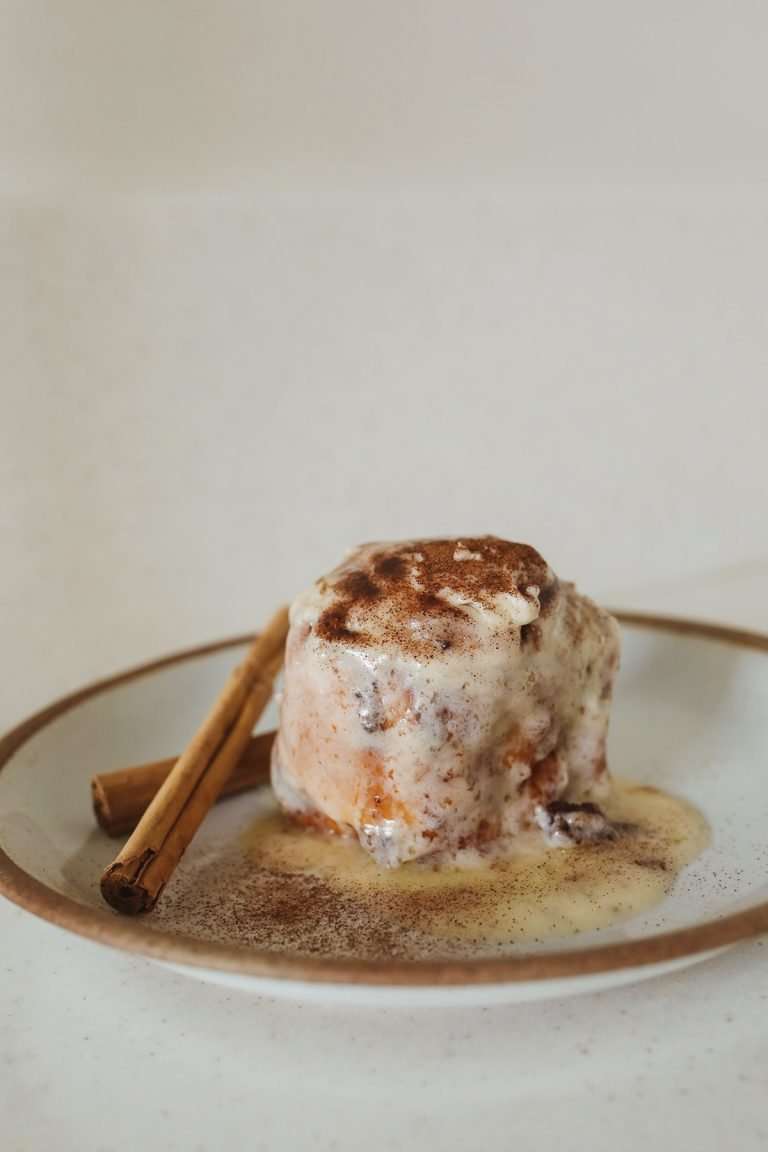 Soft & Gooey Homemade Cinnamon Rolls